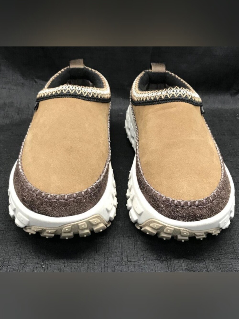 UGG® Venture Daze Clogs - Chestnut/Ceramic Size 11 Like New MSRP $149.9 - Picture 2 of 8